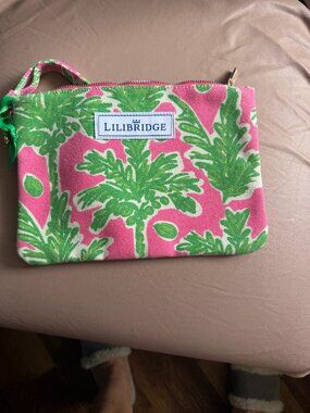Lilibridge The Wristlet in Pink Coconut Palm